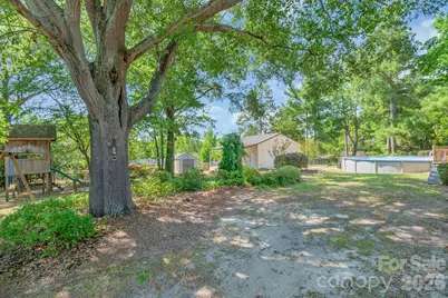 207 Park Drive, Kershaw, SC 29067 - Photo 5