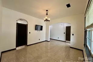 708 Jones Branch Dr, Fort Mill, SC 29715 - Photo 5