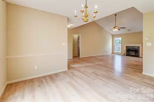 264 Cottage Ridge Rd, Fletcher, NC 28732 - Photo 5