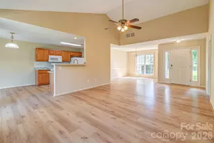 264 Cottage Ridge Rd, Fletcher, NC 28732 - Photo 9