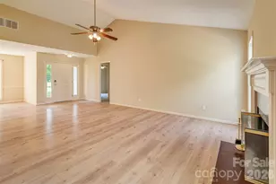 264 Cottage Ridge Rd, Fletcher, NC 28732 - Photo 7