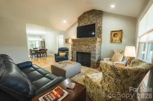 133 Maplewood Ct, Hudson, NC 28638 - Photo 11
