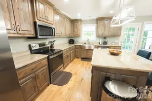 133 Maplewood Ct, Hudson, NC 28638 - Photo 15