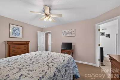 806 20th Avenue Place SE, Hickory, NC 28602 - Photo 25