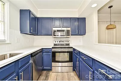 8439 Country Oaks Road, Charlotte, NC 28227 - Photo 9