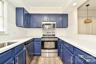 8439 Country Oaks Rd, Charlotte, NC 28227 - Photo 9