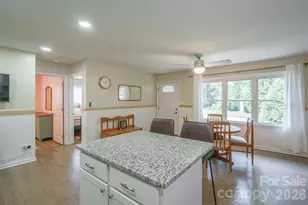 200 Point Cir, Belmont, NC 28012 - Photo 7