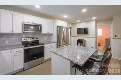 200 Point Circle, Belmont, NC 28012 - Photo 5