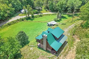 2560 Round Hill Rd, Bryson City, NC 28713 - Photo 45