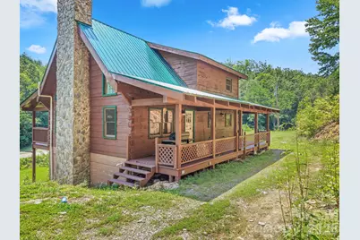 2560 Round Hill Road, Bryson City, NC 28713 - Photo 3