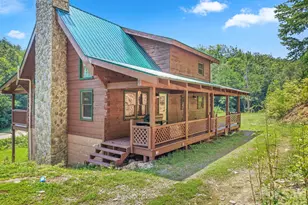 2560 Round Hill Rd, Bryson City, NC 28713 - Photo 3