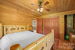 2560 Round Hill Rd, Bryson City, NC 28713 - Photo 15