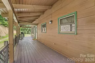 2560 Round Hill Rd, Bryson City, NC 28713 - Photo 33