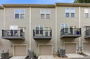 2009 Federation Ct, Charlotte, NC 28205 - Photo 29