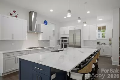 4820 Glen Hollow Lane NE, Hickory, NC 28601 - Photo 17