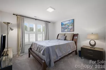4820 Glen Hollow Lane NE, Hickory, NC 28601 - Photo 39
