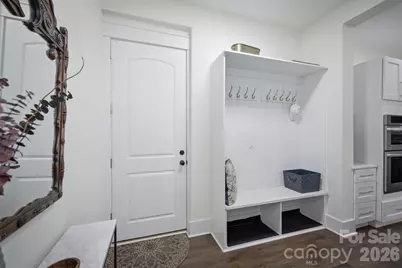 4820 Glen Hollow Lane NE, Hickory, NC 28601 - Photo 23
