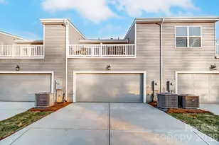 5217 Wyes Oak Ln, Charlotte, NC 28269 - Photo 23