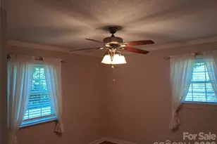 394 Efird St, Gastonia, NC 28054 - Photo 19