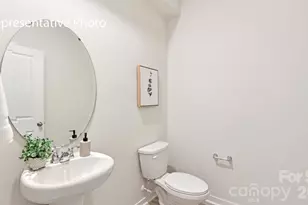 676 13th Ave Dr NE, Hickory, NC 28601 - Photo 13
