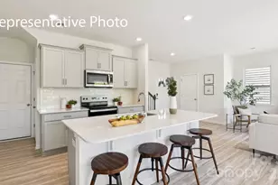 672 13th Ave Dr NE, Hickory, NC 28601 - Photo 5