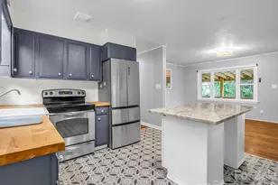 407 Hiawassee Ave, Black Mountain, NC 28711 - Photo 11
