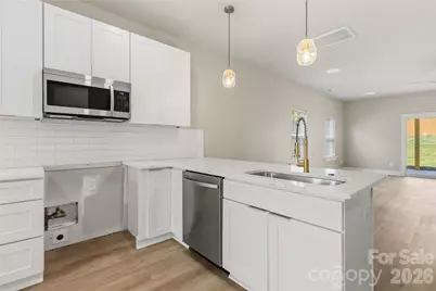 709 Pennsylvania Avenue, Charlotte, NC 28216 - Photo 5
