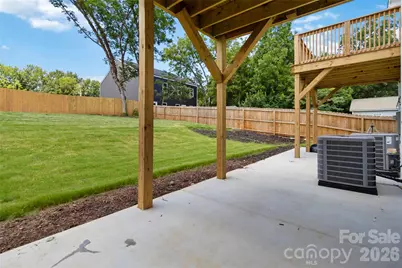 709 Pennsylvania Avenue, Charlotte, NC 28216 - Photo 35