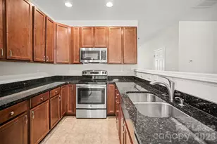 13809 Singleleaf Lane, Charlotte, NC 28278 - Photo 5
