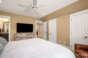 16 Lacoste Dr, Hendersonville, NC 28739 - Photo 37