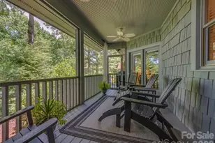 16 Lacoste Dr, Hendersonville, NC 28739 - Photo 27