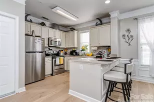 2074 Ayrsley Town Blvd, Charlotte, NC 28273 - Photo 3