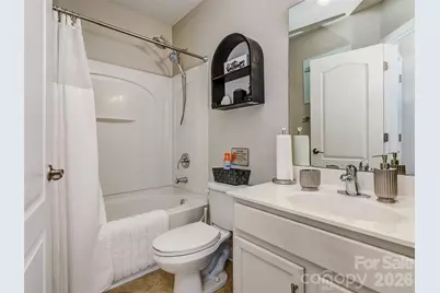 2074 Ayrsley Town Boulevard, Charlotte, NC 28273 - Photo 13