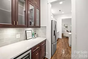 1431 Tippah Park Ct, Charlotte, NC 28205 - Photo 11