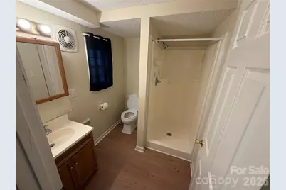 401 N Lakeside Drive, Hendersonville, NC 28739 - Photo 11