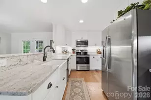 2404 23rd St Dr NE, Hickory, NC 28601 - Photo 15
