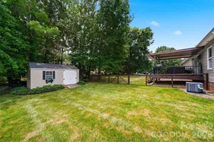 2404 23rd St Dr NE, Hickory, NC 28601 - Photo 29