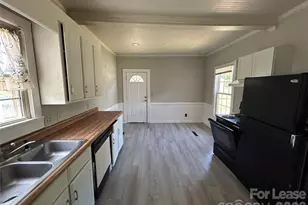 201 N Meriah St, Landis, NC 28088 - Photo 9