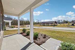 313 Hilsaw Ln, York, SC 29745 - Photo 3