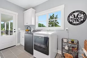 257 Glenwood Dr, Oakboro, NC 28129 - Photo 15
