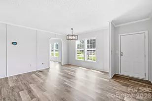 1006 Canada Dr, Dallas, NC 28034 - Photo 9