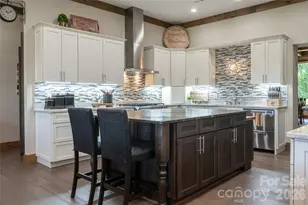 660 Pleasant Grove Rd, Hendersonville, NC 28739 - Photo 13