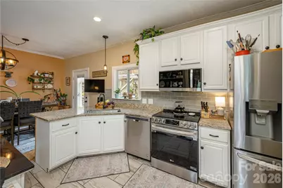 8 Blaines Way, Candler, NC 28715 - Photo 11