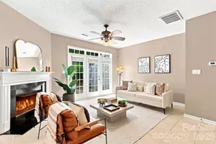 1323 Anthem Ct, Charlotte, NC 28205 - Photo 5