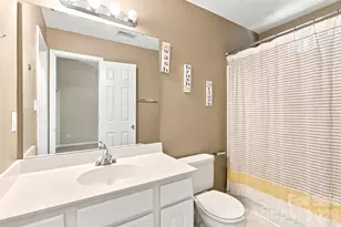 1323 Anthem Ct, Charlotte, NC 28205 - Photo 29