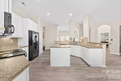3813 Quiet Creek Circle, Charlotte, NC 28213 - Photo 9