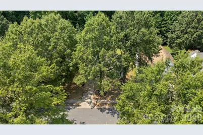 8019 Shiny Meadow Lane, Charlotte, NC 28215 - Photo 37