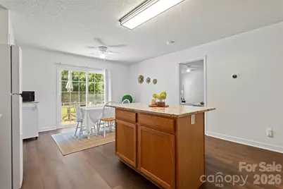 8019 Shiny Meadow Lane, Charlotte, NC 28215 - Photo 23