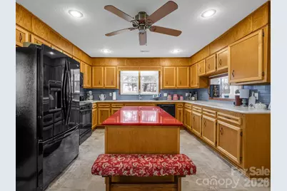 1086 Carters Ridge Road, Spruce Pine, NC 28777 - Photo 11