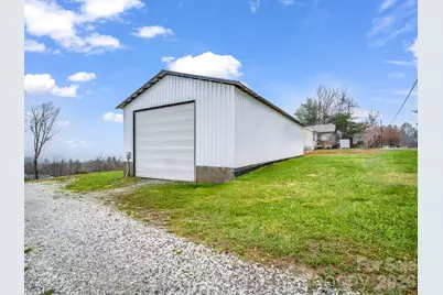 1086 Carters Ridge Road, Spruce Pine, NC 28777 - Photo 41